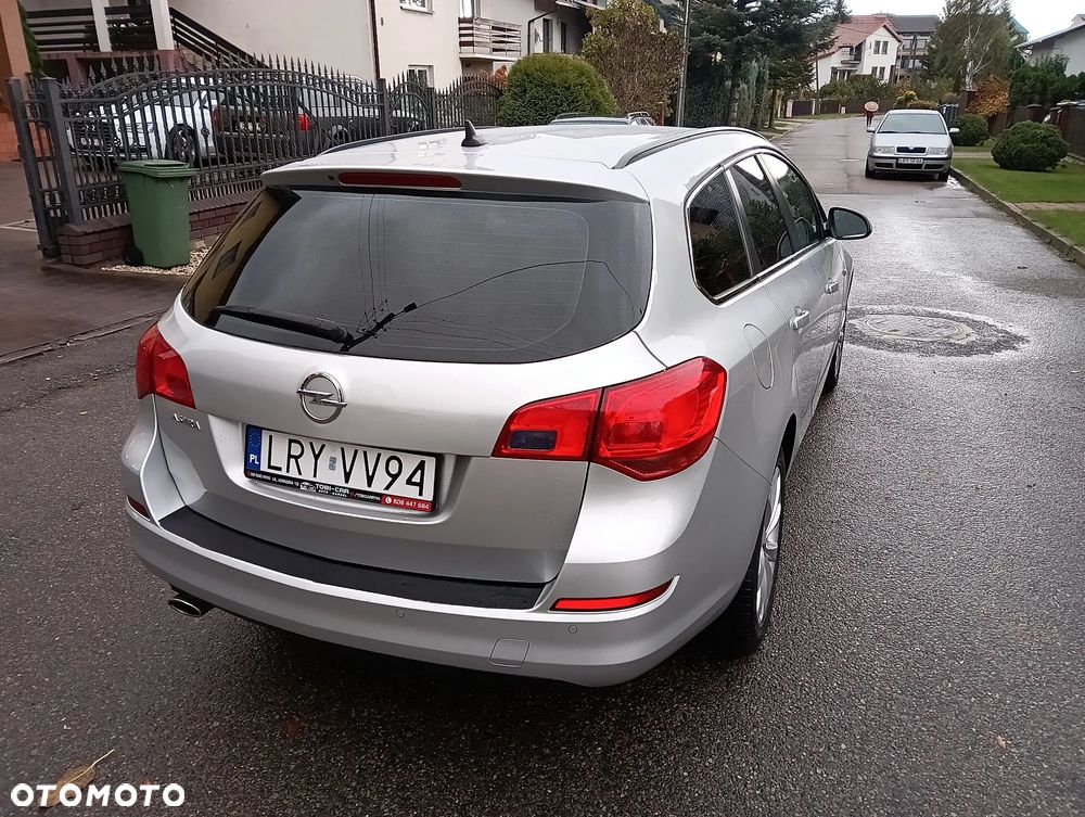 Opel Astra 1.4 Turbo Sports Tourer - 17