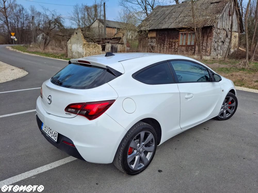 Opel Astra 1.7 CDTI DPF - 4