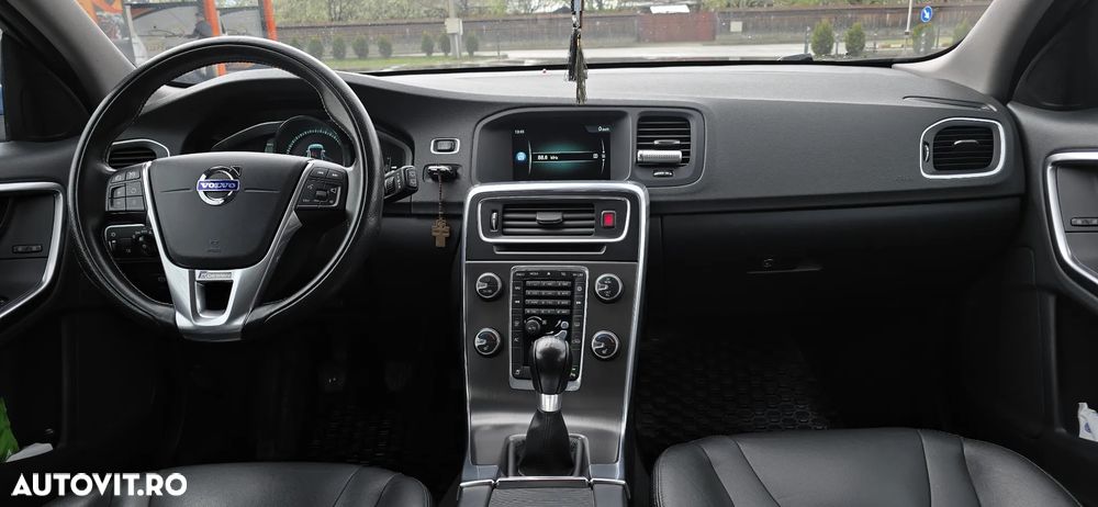 Volvo V60 D2 - 8