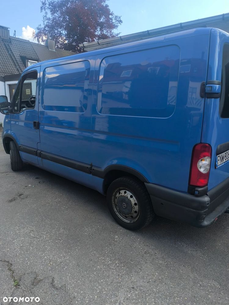 Nissan Interstar - 5