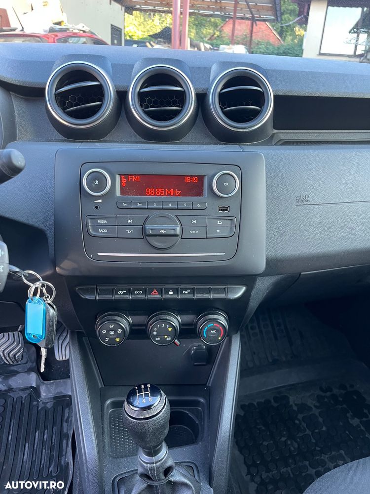 Dacia Duster 1.6 SCe Comfort - 12