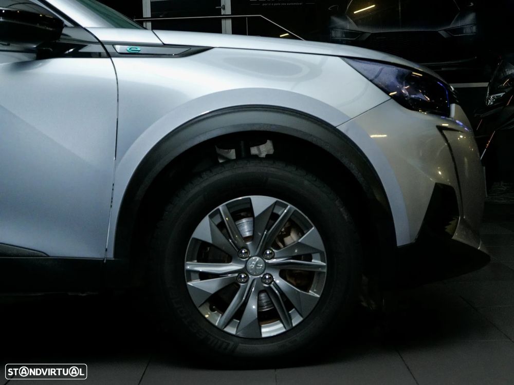 Peugeot e-2008 Allure+ - 5