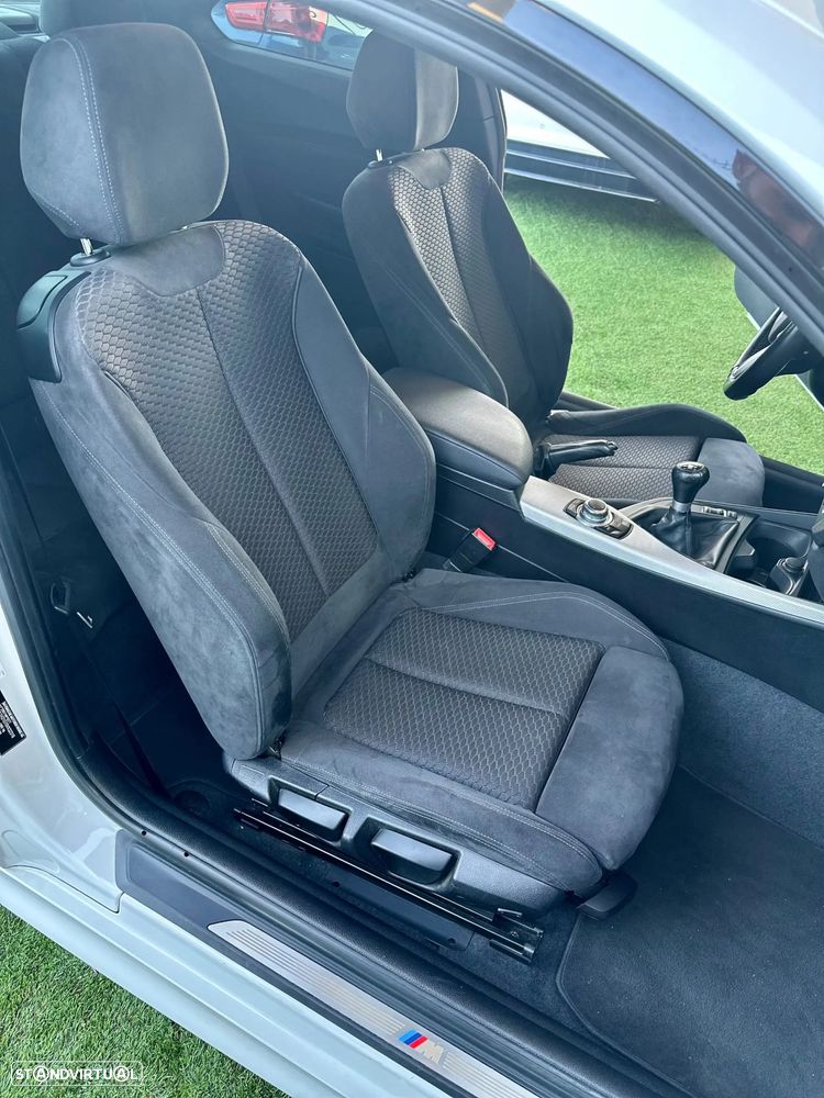 BMW 218 d Coupe Pack M - 12