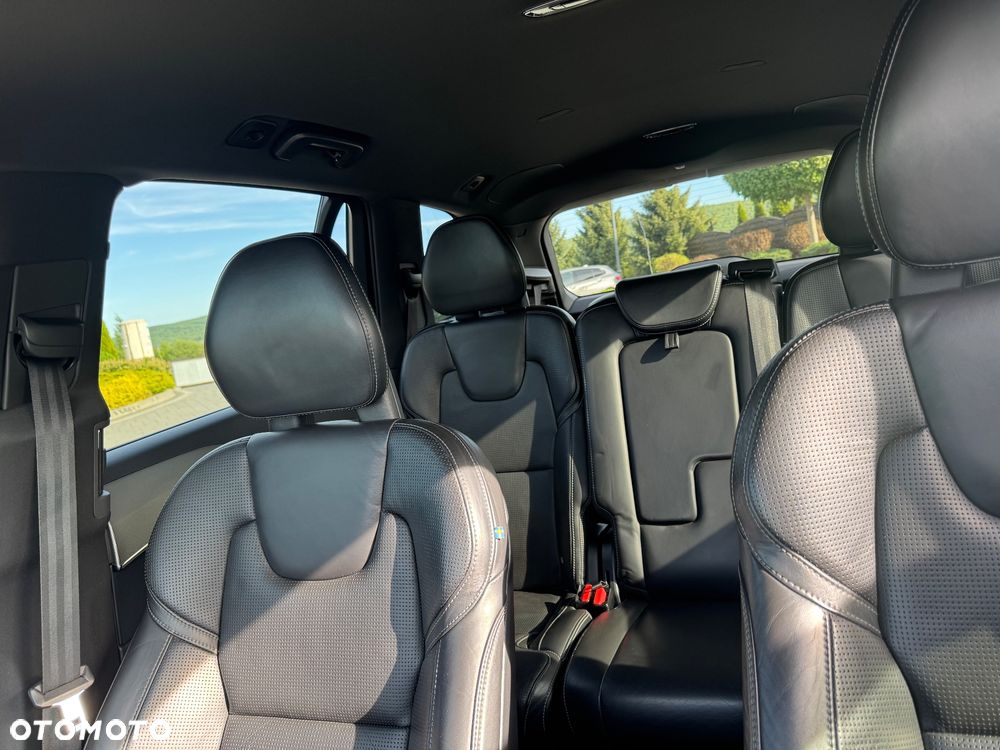 Volvo XC 90 D5 AWD R-Design 7os - 9