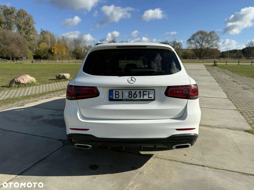 Mercedes-Benz GLC - 7