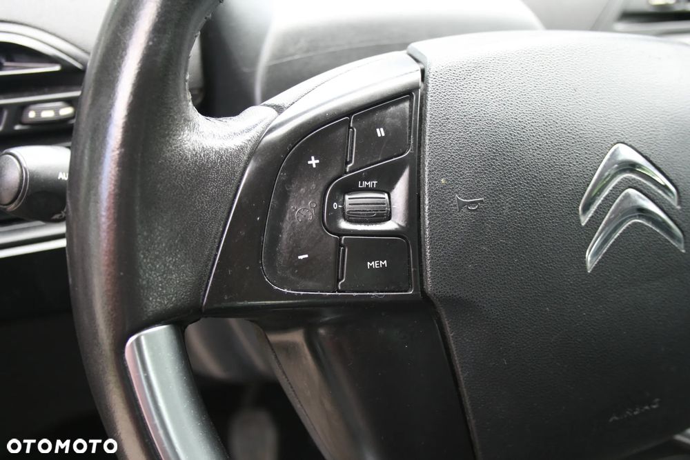 Citroën C4 Picasso 1.6 BlueHDi MoreLife - 20