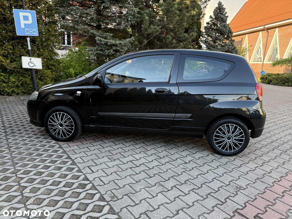Chevrolet Kalos - 4