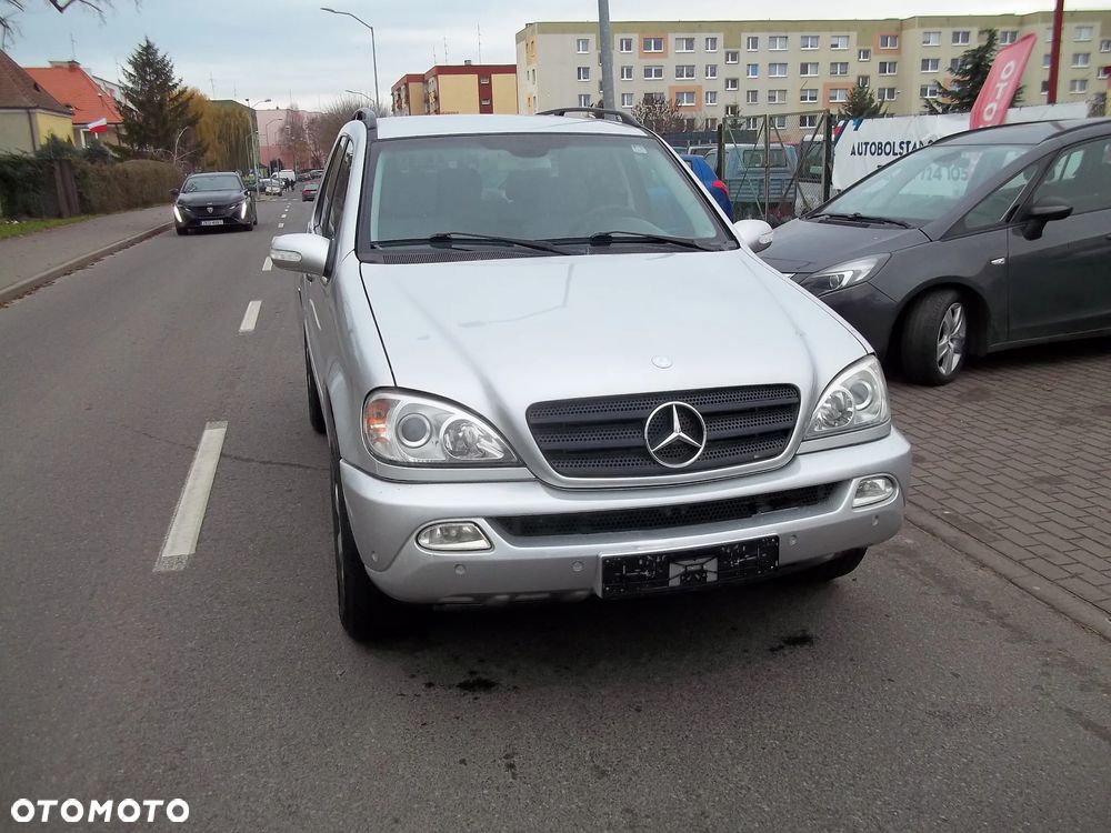Mercedes-Benz ML - 5