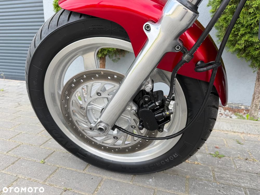 Honda VF - 34