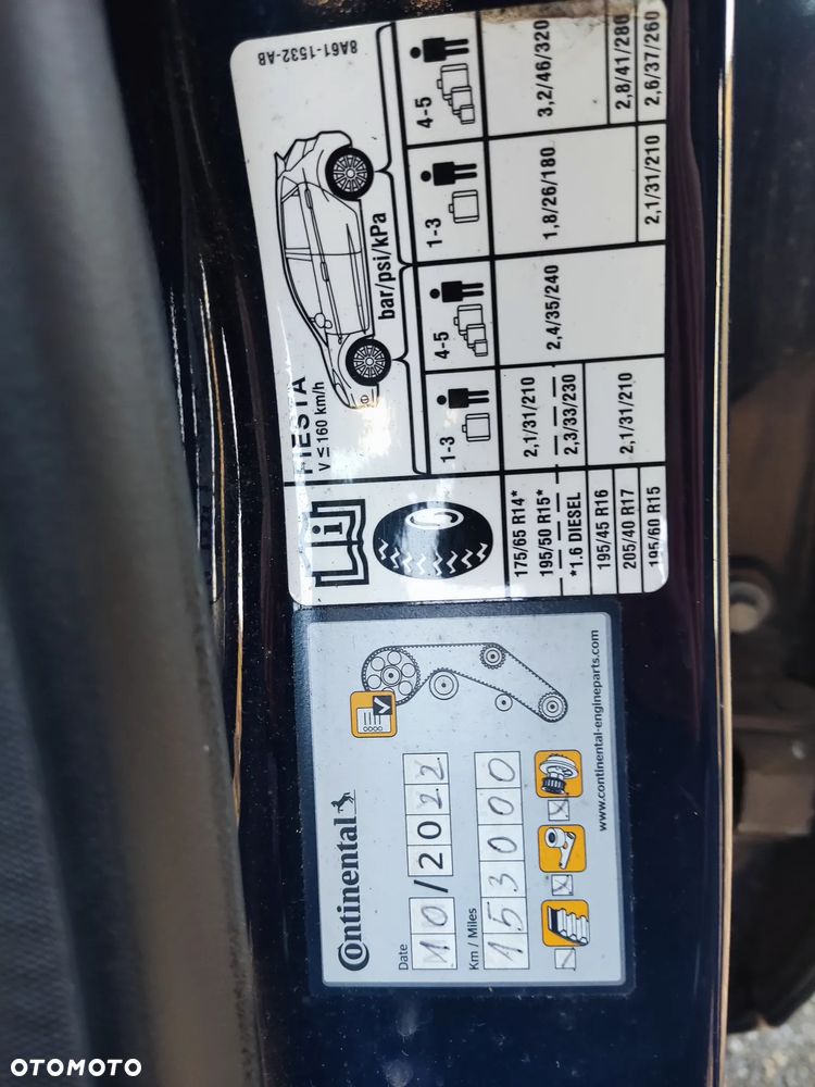 Ford Fiesta - 10
