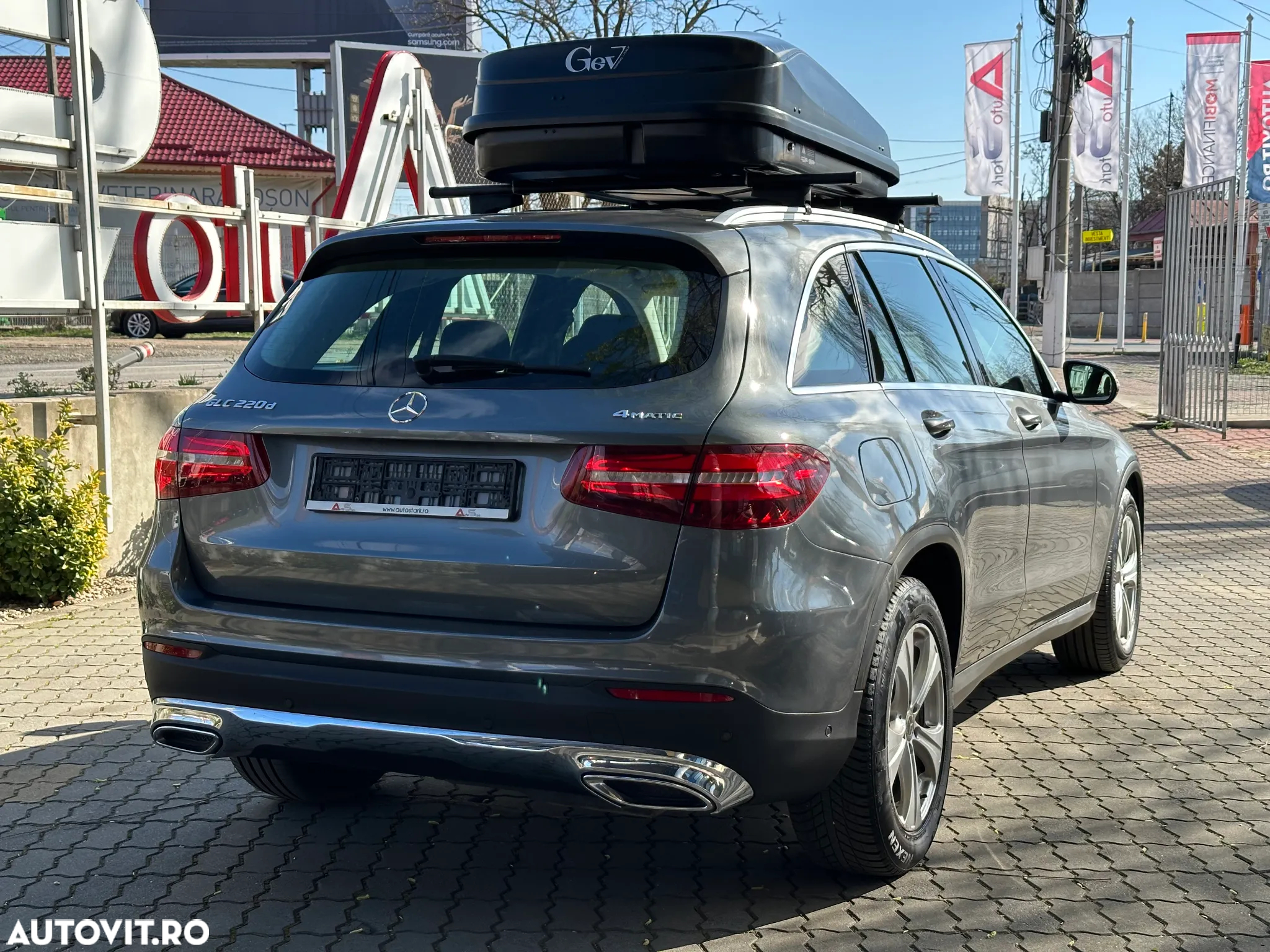 Mercedes-Benz GLC 220 d 4Matic 9G-TRONIC - 7