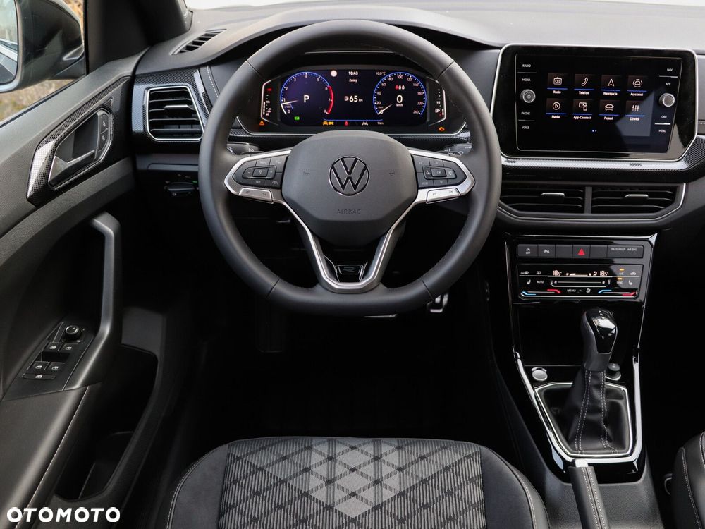 Volkswagen T-Cross - 16