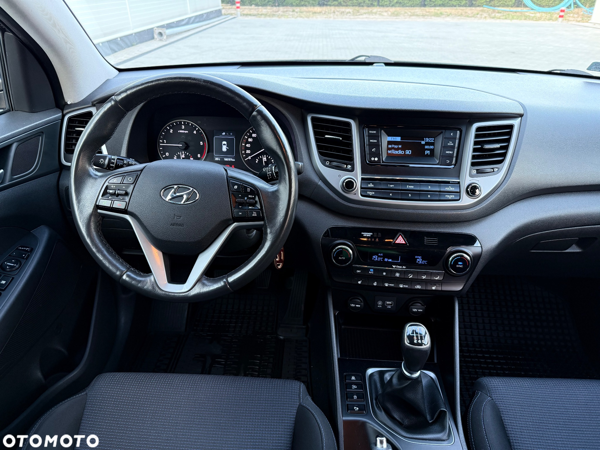 Hyundai Tucson 1.7 CRDI BlueDrive Comfort 2WD - 18