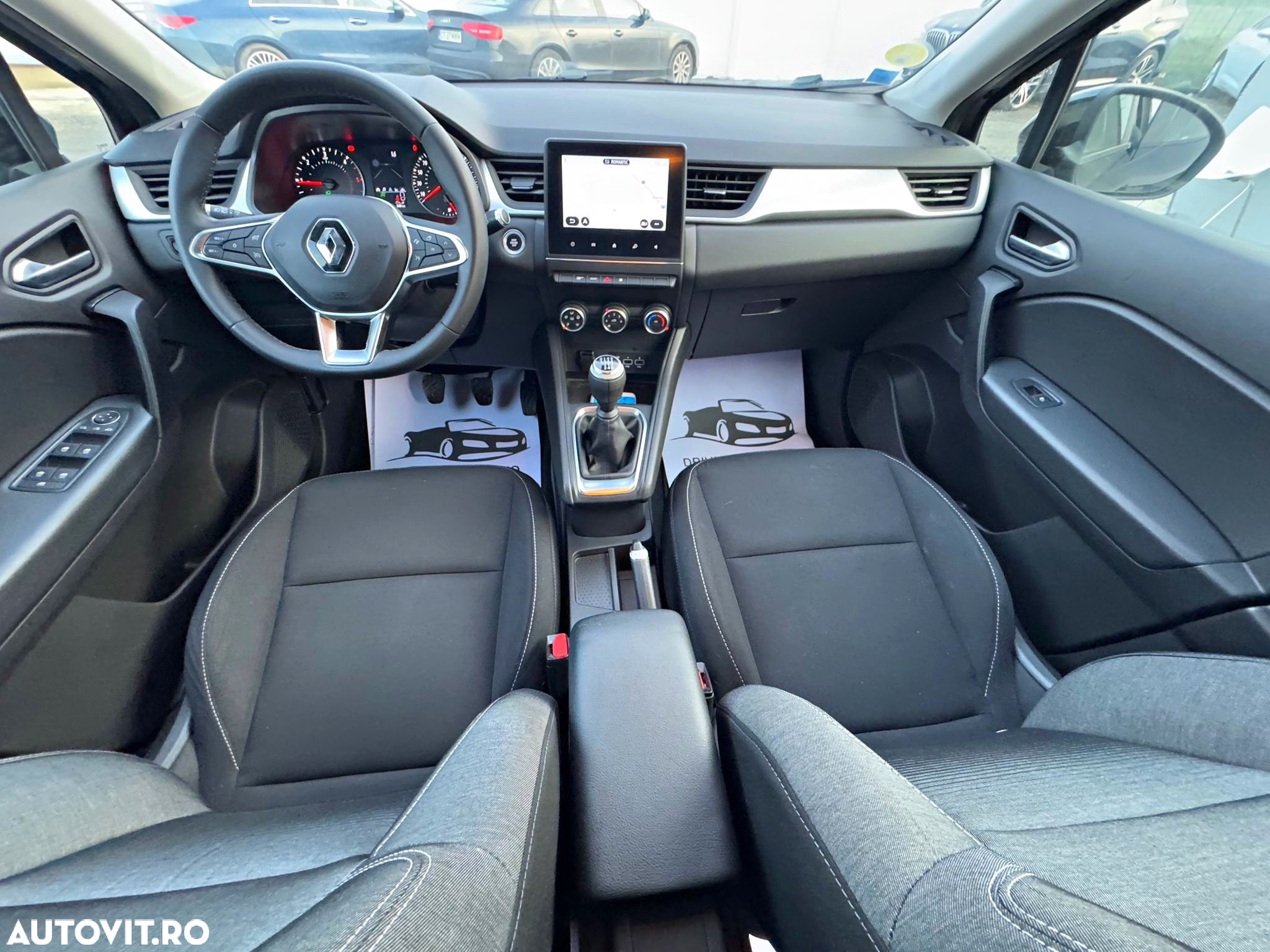 Renault Captur BLUE dCi 115 BUSINESS EDITION - 11