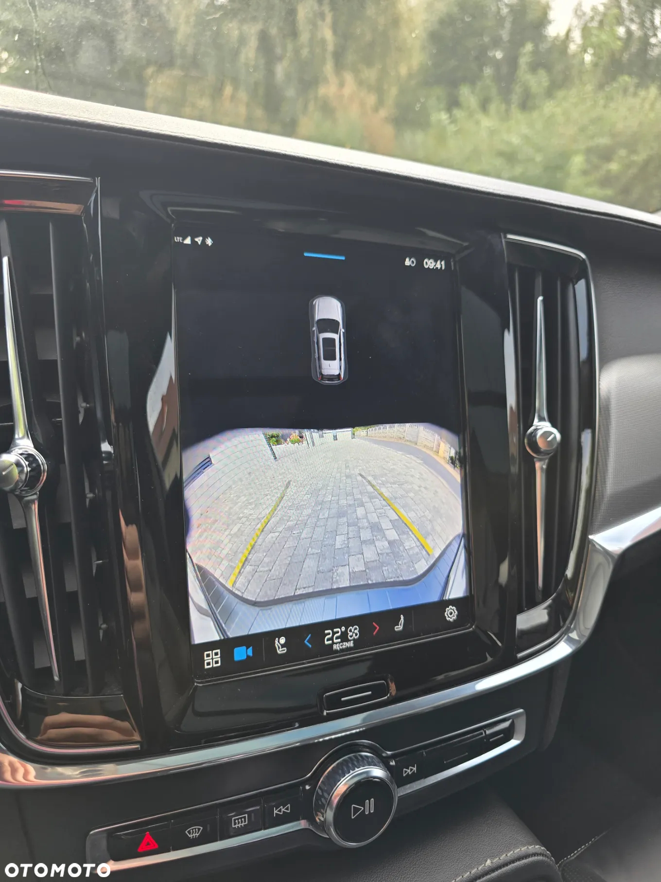 Volvo V90 Cross Country B4 D AWD Ultimate - 27