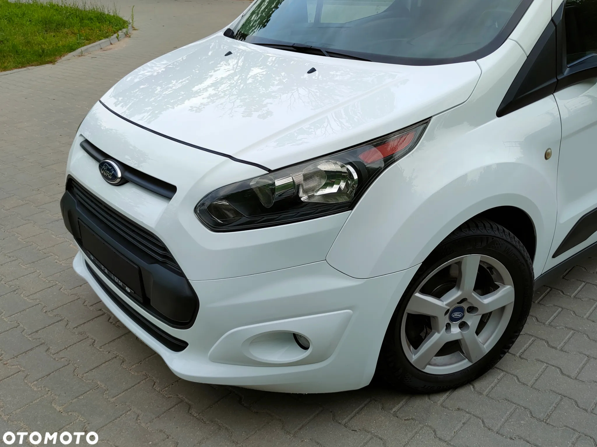 Ford Connect - 8