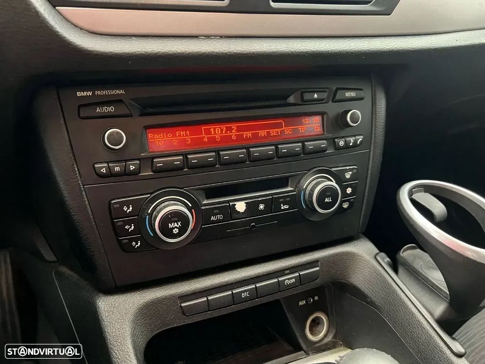 BMW X1 18 d sDrive - 6