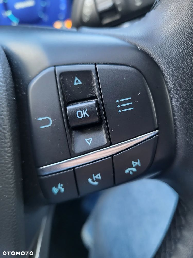 Ford Focus 1.0 EcoBoost mHEV Titanium X - 36