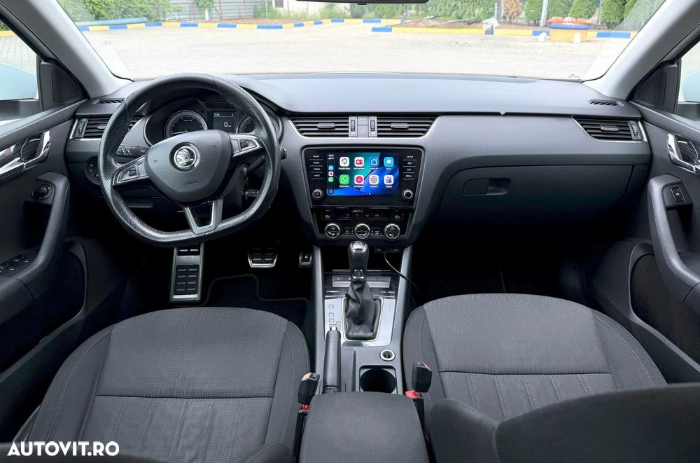 Skoda Octavia 2.0 TDI DSG Style - 6