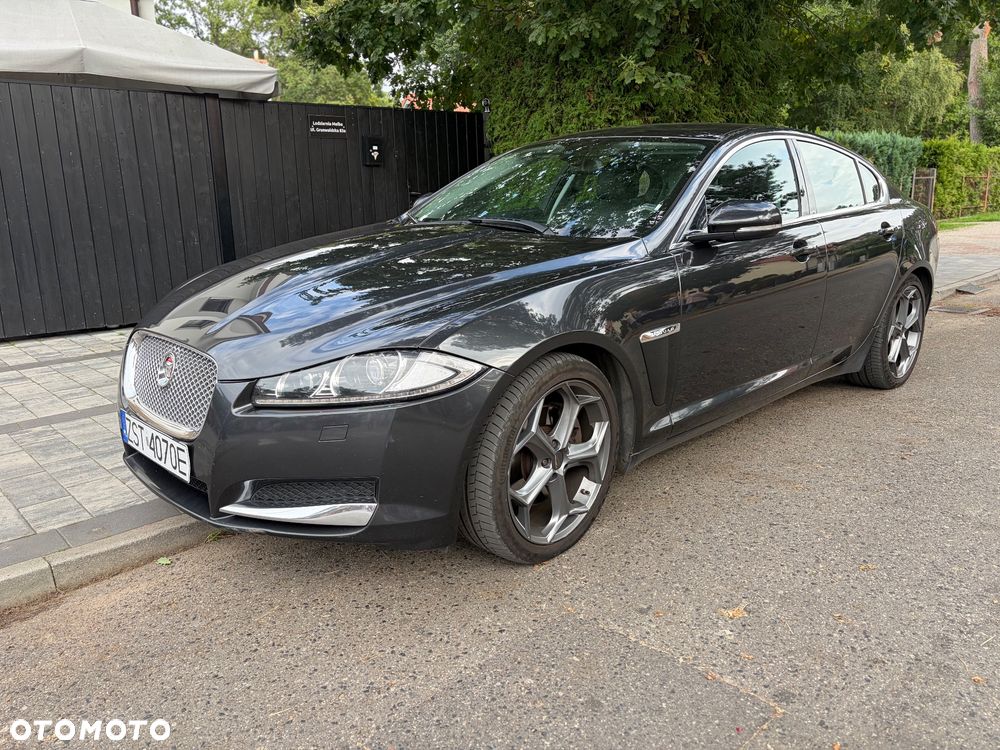 Jaguar XF 2.2 D Premium Luxury - 1