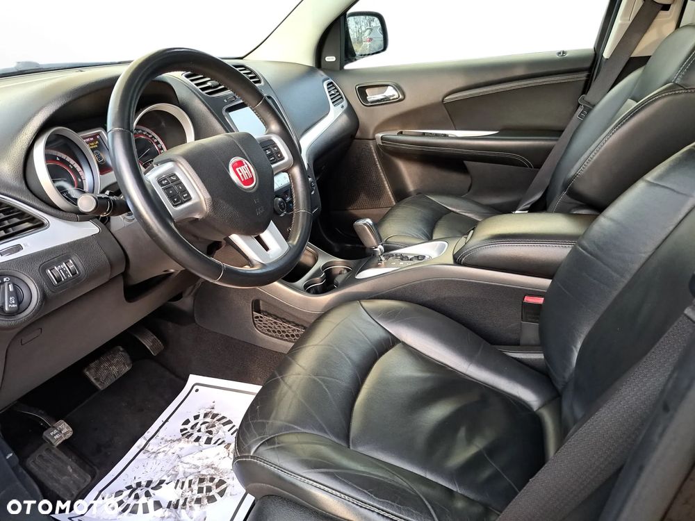 Fiat Freemont 2.0 Multijet 16V DPF Automatik Allrad Black Code - 11