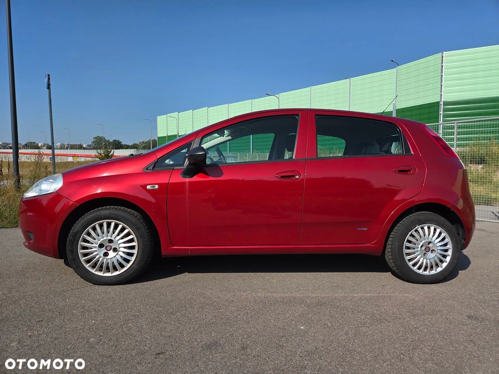 Fiat Grande Punto - 5