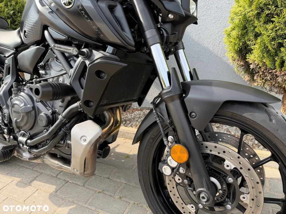 Yamaha MT - 11