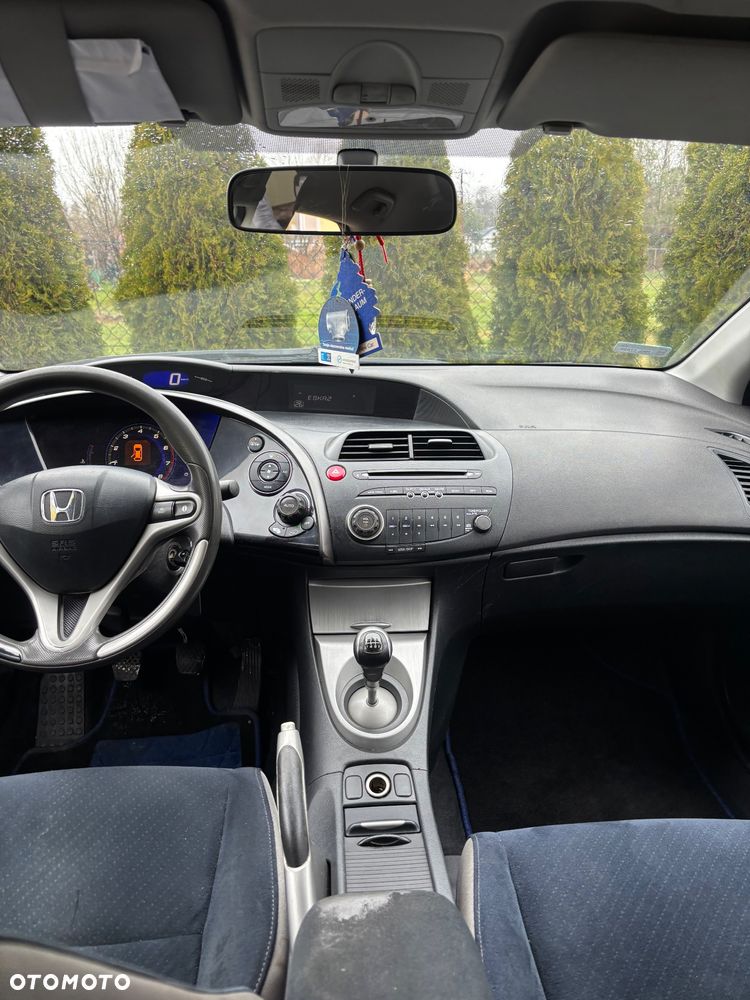 Honda Civic 1.4 Comfort - 17