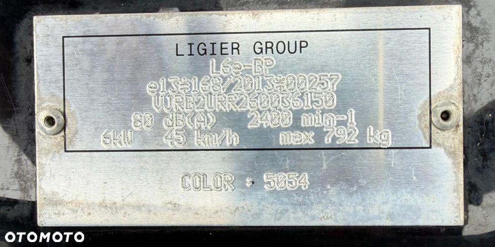 Ligier JS50 - 17