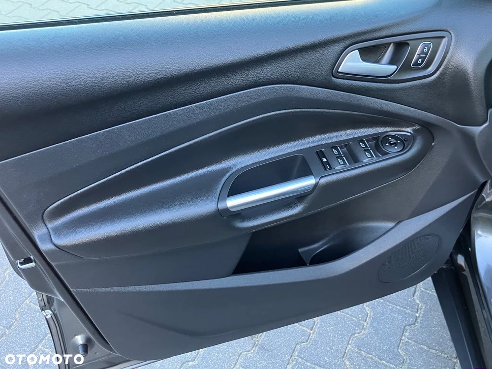Ford Kuga 1.5 EcoBoost FWD ST-Line ASS GPF - 21