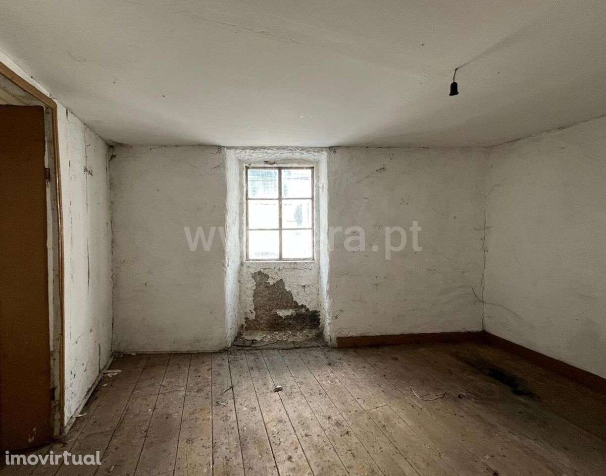 Moradia T4 / Seia, Seia, São Romão e Lapa dos Dinheiros - Grande imagem: 3/11