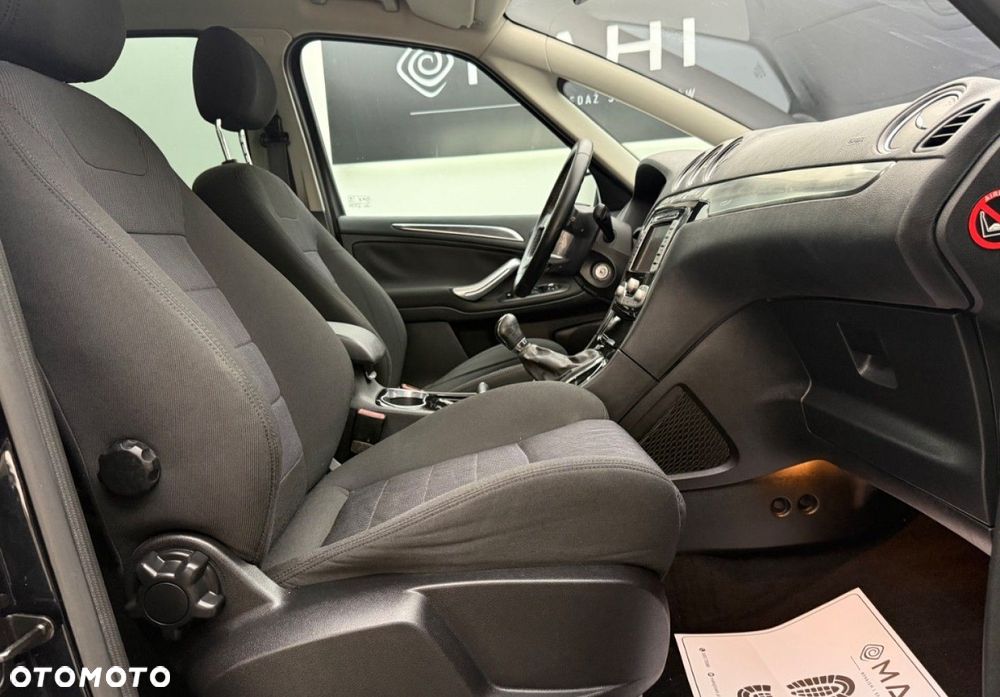 Ford S-Max 2.0 Titanium - 18