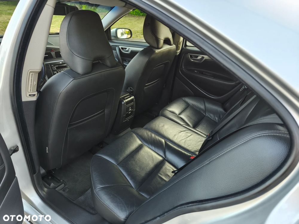Volvo S60 2.4 Summum - 30