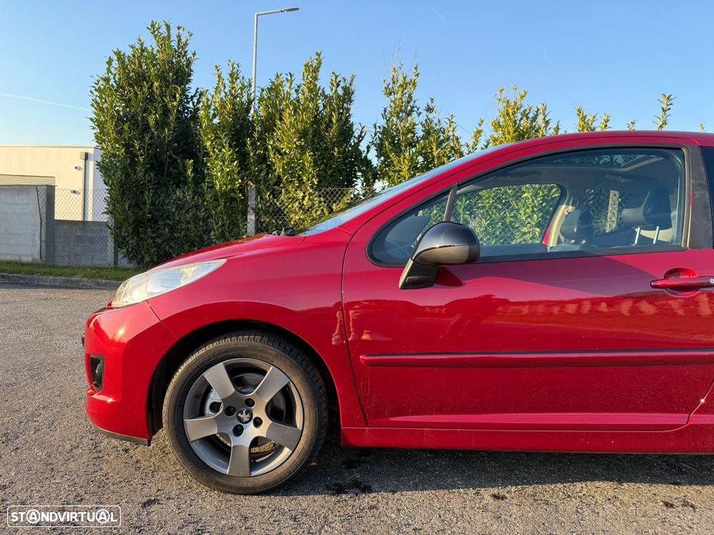 Peugeot 207 110 HDi FAP (Blue Lion) Premium - 16