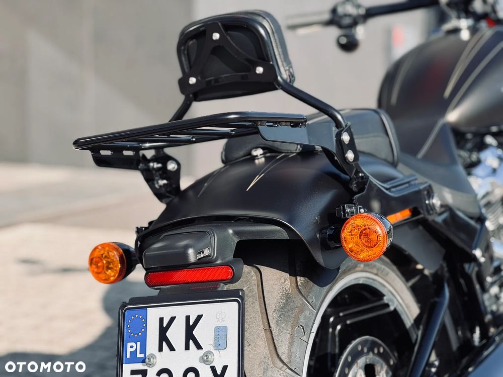 Harley-Davidson Softail Breakout - 10