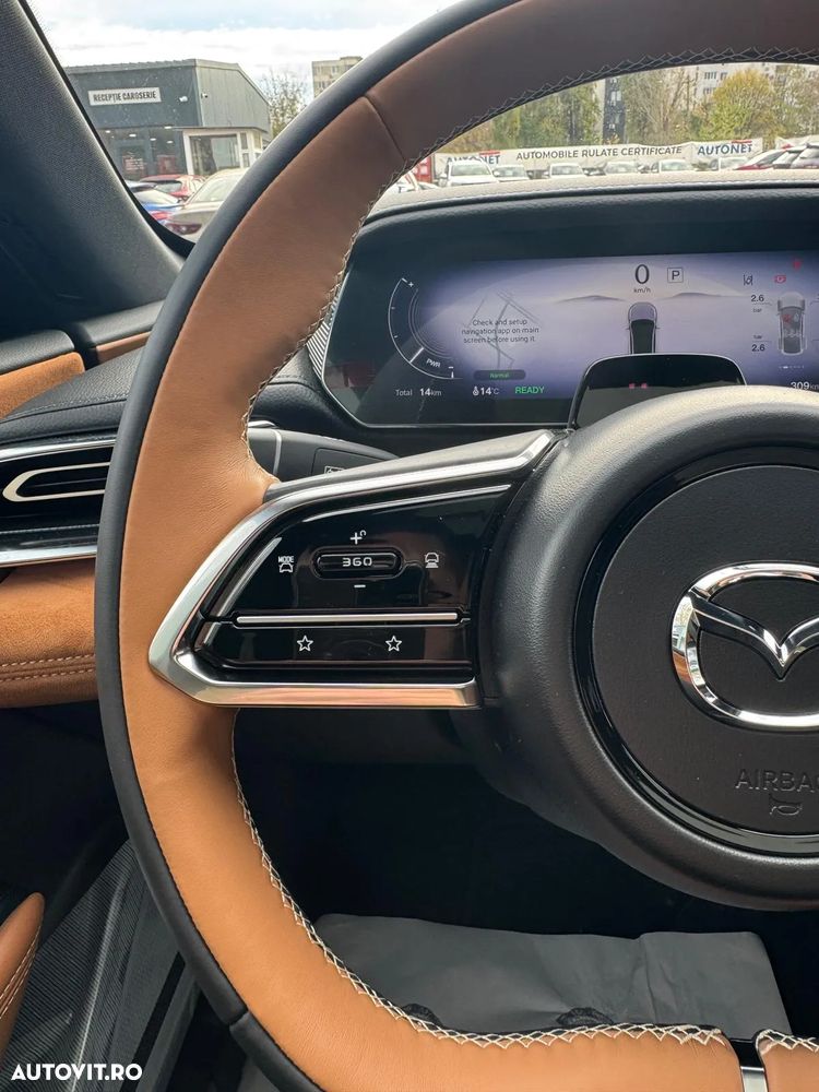 Mazda 6e 68 kW BEV Takumi Plus - 15