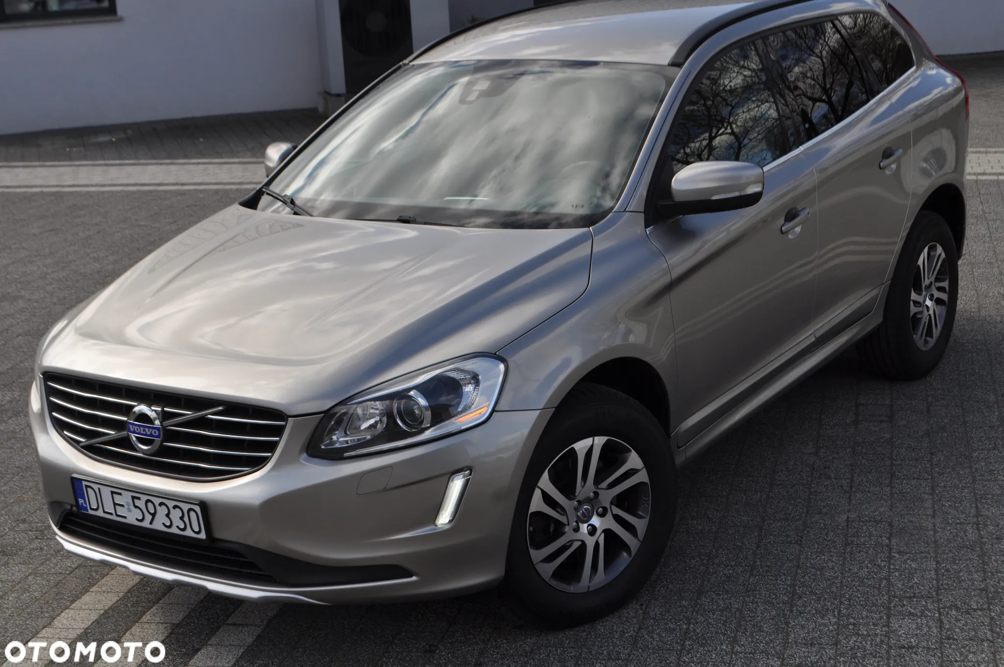 Volvo XC 60 D4 Drive-E Momentum - 21