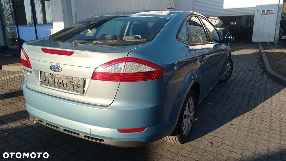Ford Mondeo 1.6 Titanium - 21