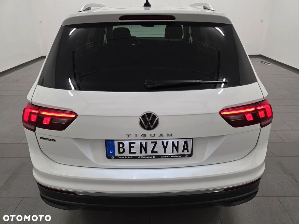 Volkswagen Tiguan Allspace - 36
