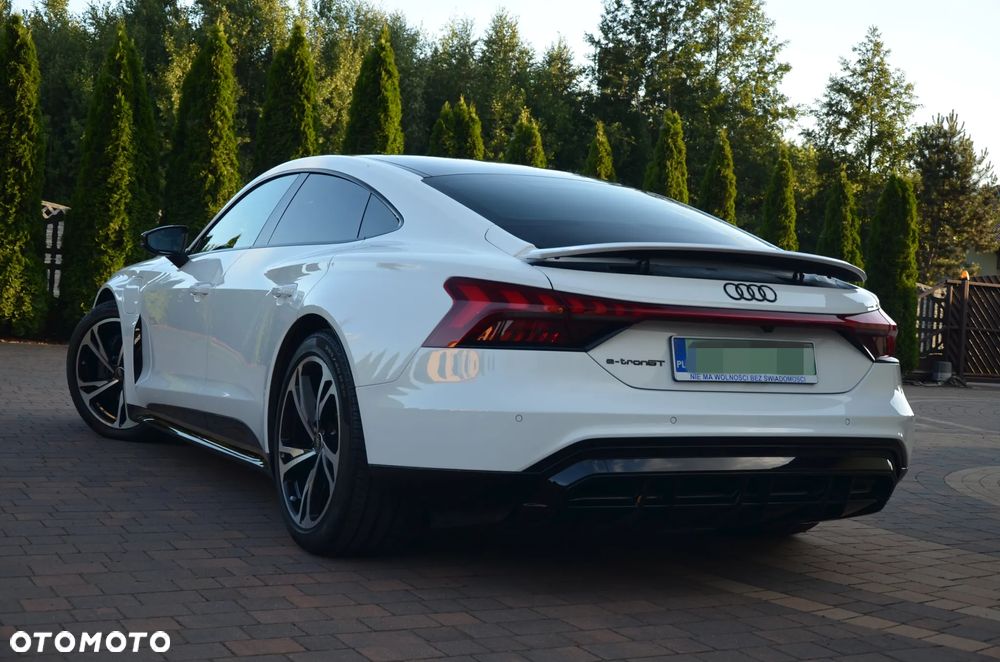 Audi e-tron GT 60 93kWh Quattro - 3