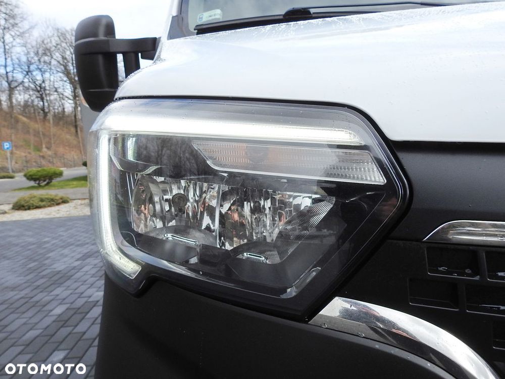 Renault MASTER  CHŁODNIA KONTENER 0*C LEDY KLIMATYZACJA  145KM - 23