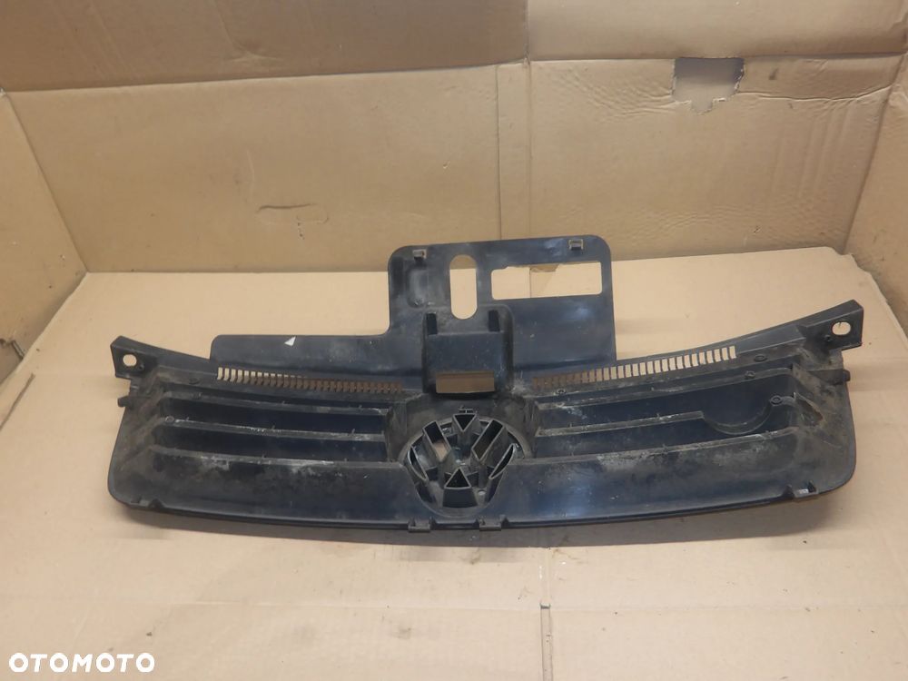 VW POLO IV 9N 3D (01-08) 1.4B GRILL ATRAPA 6Q0853651C - 2
