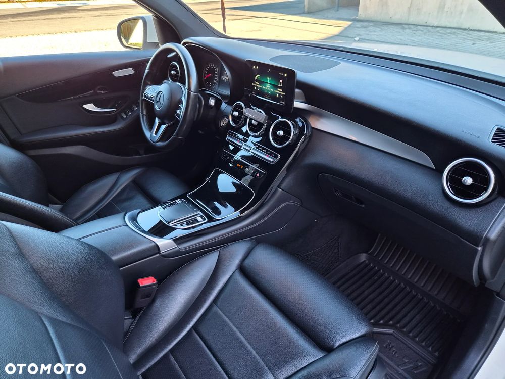 Mercedes-Benz GLC 220 d - 40