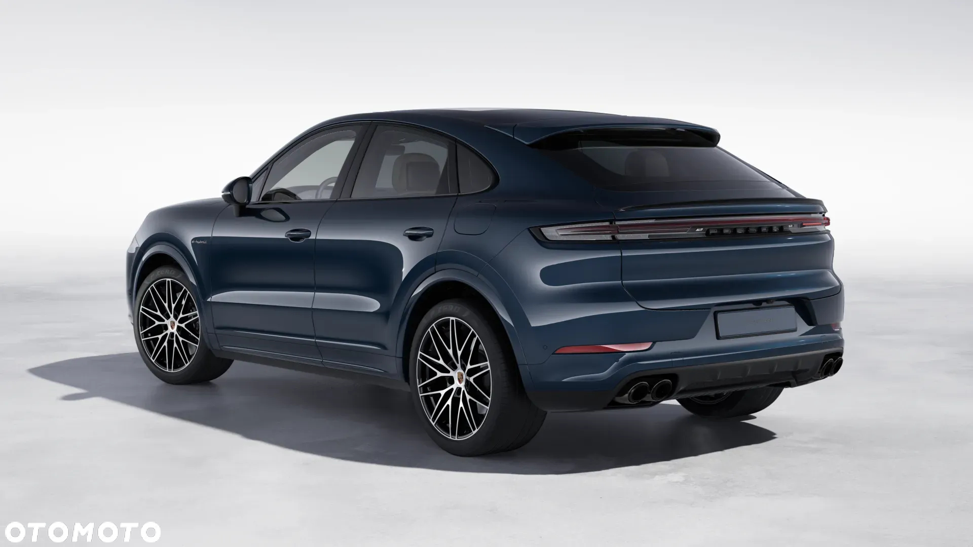 Porsche Cayenne Coupe E-Hybrid - 3