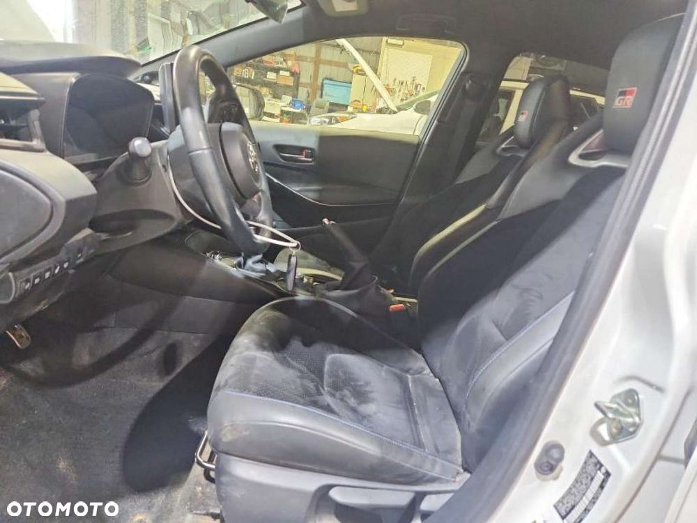Toyota GR Corolla - 9