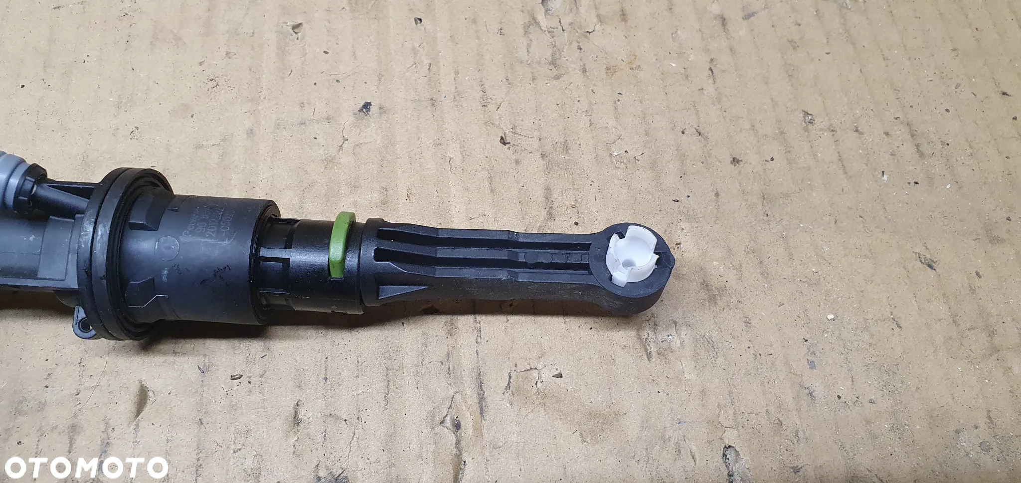 Pompka sprzęgła wysprzęglik Citroen C5 III 9685798980 - 5