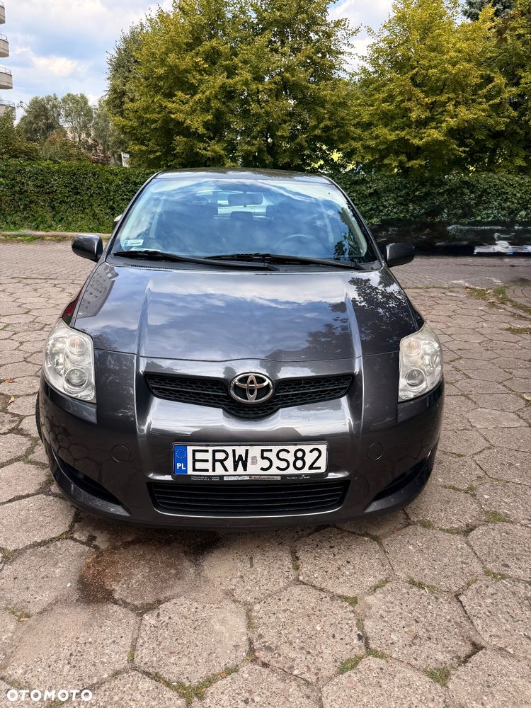 Toyota Auris 2.0 D-4D Sol - 3