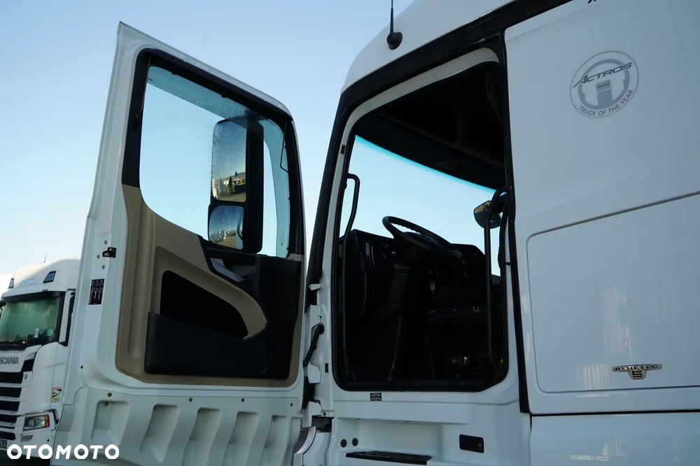 Mercedes-Benz ACTROS 1842 / EURO 5 EEV / RETARDER / STREAM SPACE / SPROWADZONY - 24