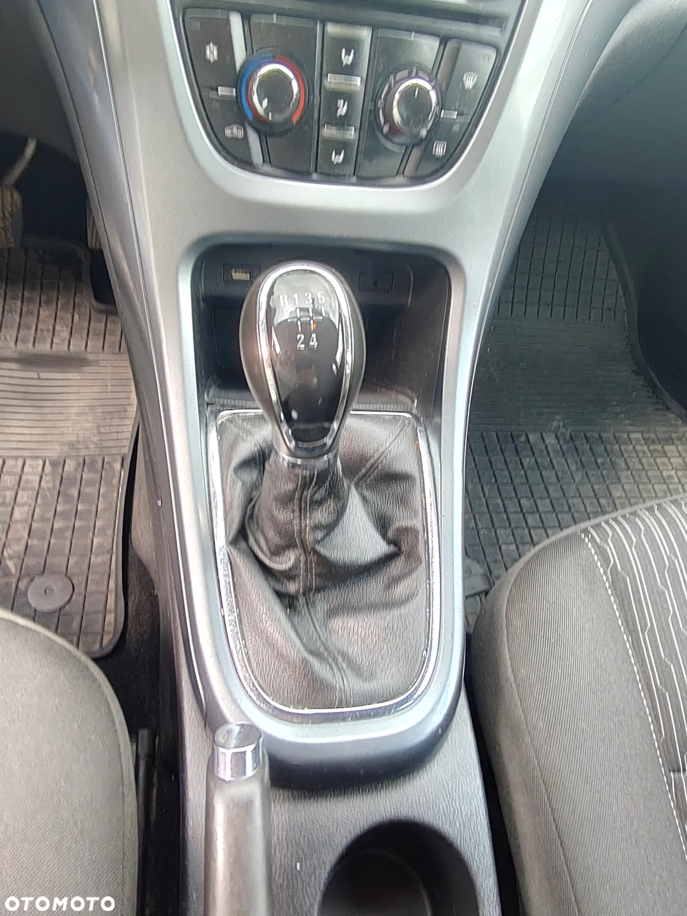 Opel Astra 1.3 CDTI DPF EcoFLEX Edition - 17