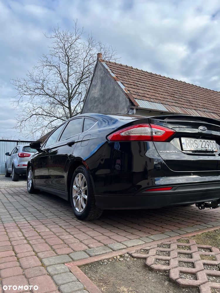 Ford Fusion - 1